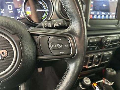 Used 2023 Jeep Wrangler Unlimited w/ Cold Weather Group image 16