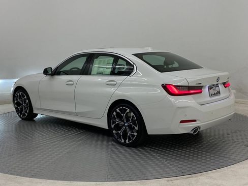 New 2025 BMW 330i xDrive Sedan w/ Convenience Package image 3