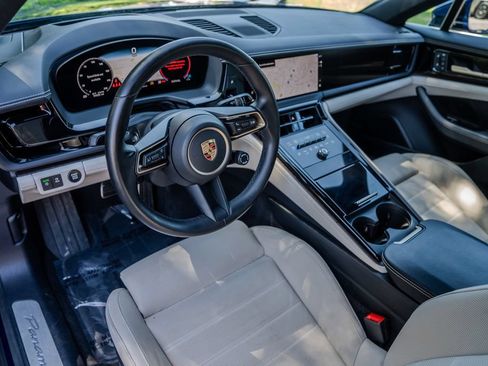 Used 2024 Porsche Panamera 4 AWD/4WD image 4