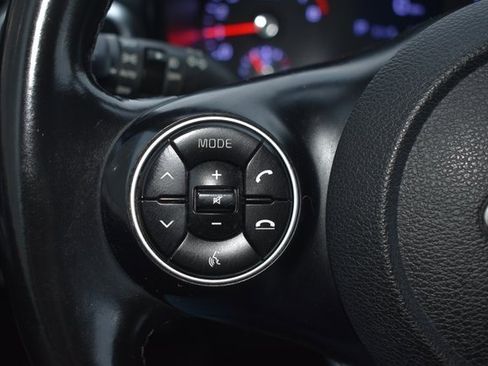 Used 2020 Kia Soul GT-Line w/ GT 2.0L Power Sunroof Package image 19