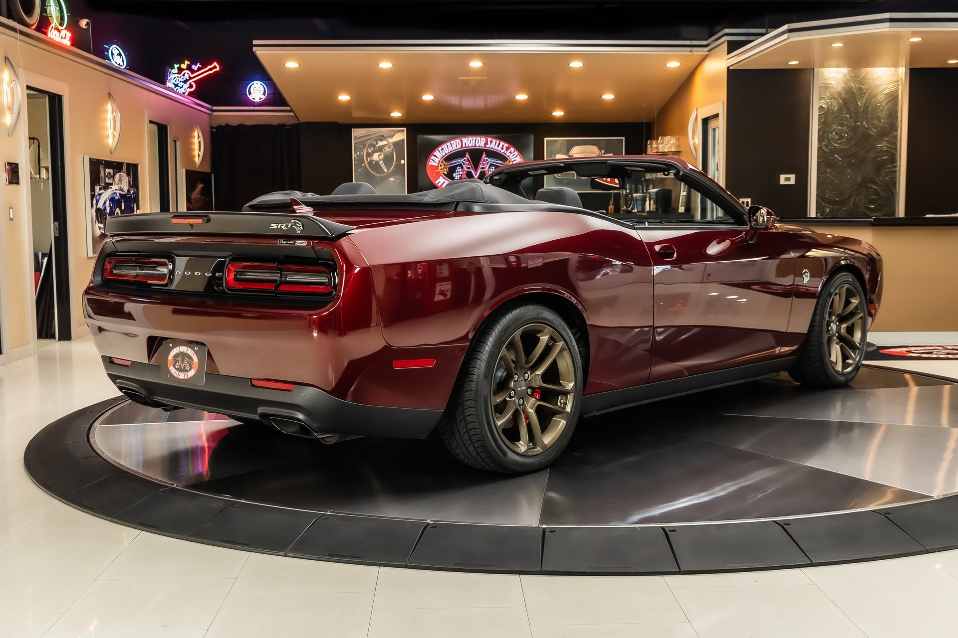 Used 2023 Dodge Challenger SRT Hellcat RWD image 13