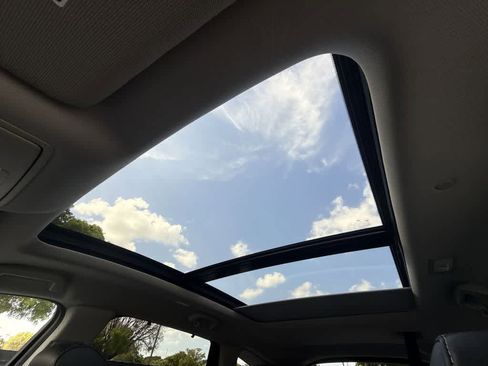 Used 2023 Acura MDX FWD w/ Technology Package image 17