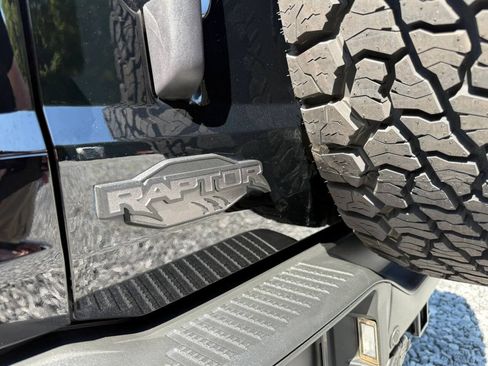 Used 2024 Ford Bronco Raptor AWD/4WD image 11