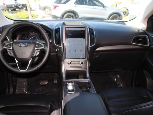 Certified 2023 Ford Edge SEL w/ Convenience Package AWD/4WD image 19