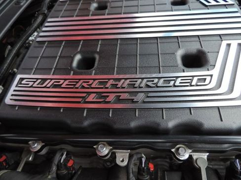 Used 2017 Chevrolet Camaro ZL1 image 19