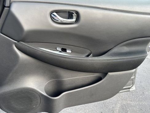 Certified 2024 Nissan Leaf SV Plus image 25