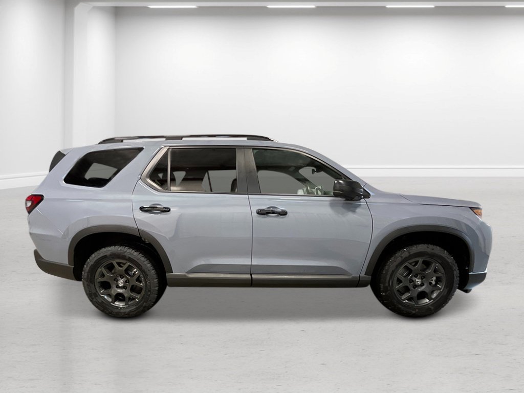New 2026 Honda Pilot TrailSport image 8