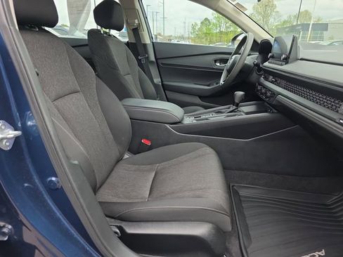 Used 2024 Honda Accord EX image 15
