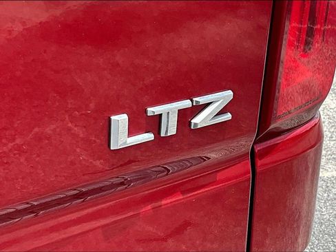 Used 2023 Chevrolet Silverado 1500 LTZ AWD/4WD image 27