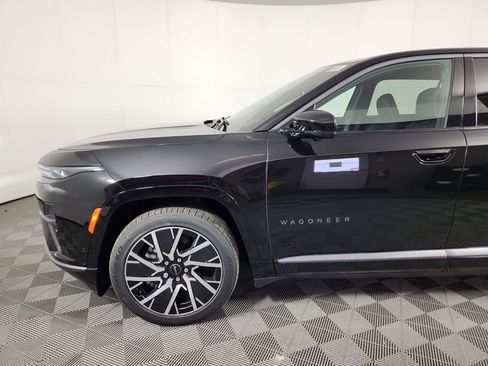 New 2025 Jeep Wagoneer S Limited image 2