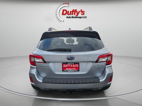 Used 2015 Subaru Outback 3.6R Limited image 16