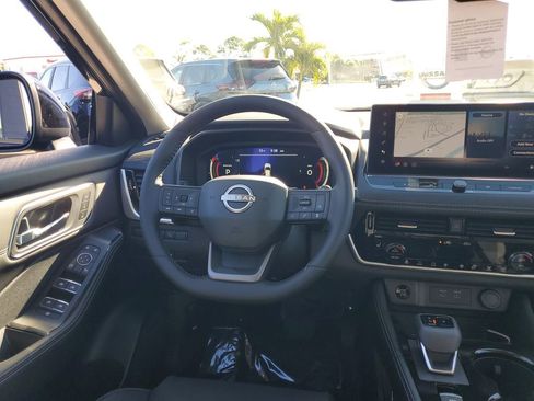 New 2026 Nissan Rogue Platinum w/ Platinum Premium Package image 8