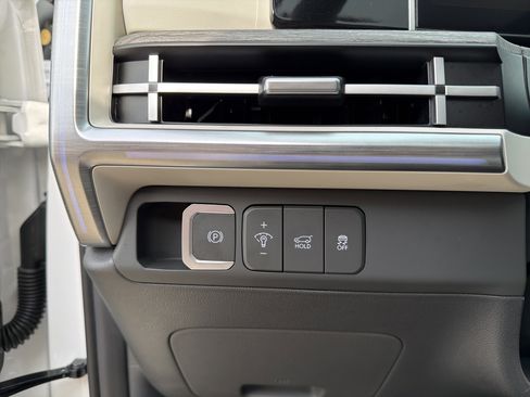 Used 2024 Hyundai Santa Fe Calligraphy image 16