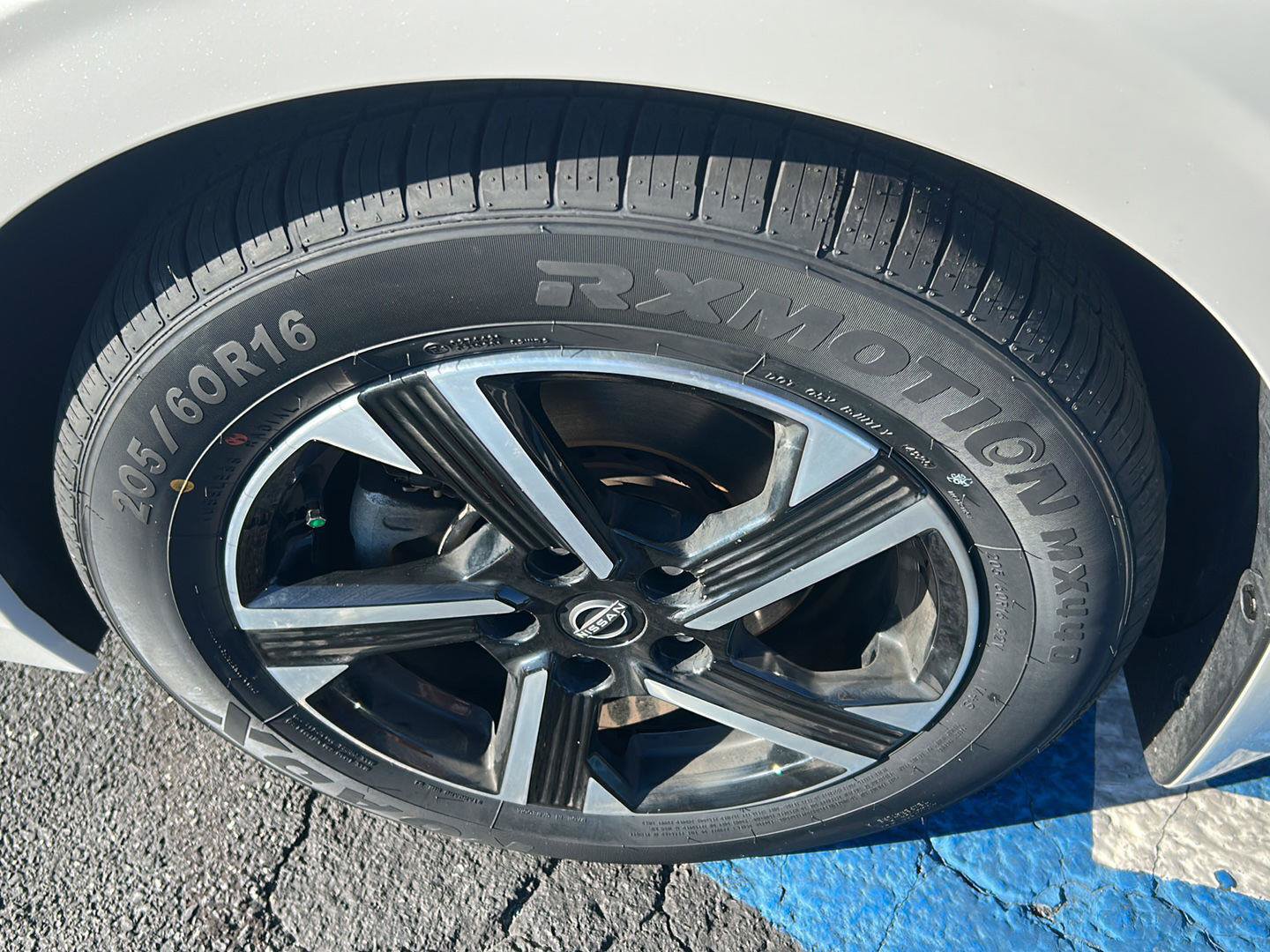 Used 2024 Nissan Sentra SV w/ All-Weather Package FWD image 12