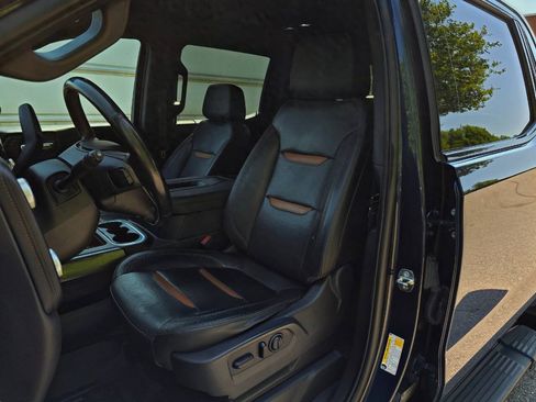 Used 2020 GMC Sierra 1500 AT4 w/ AT4 Premium Package AWD/4WD image 16