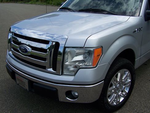 Used 2012 Ford F150 XLT w/ XLT Convenience Pkg RWD image 11