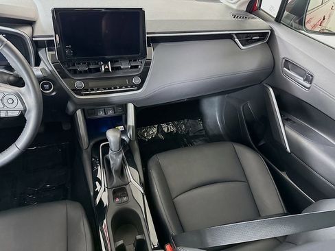 Certified 2023 Toyota Corolla Cross XLE w/ Convenience Package AWD/4WD image 28