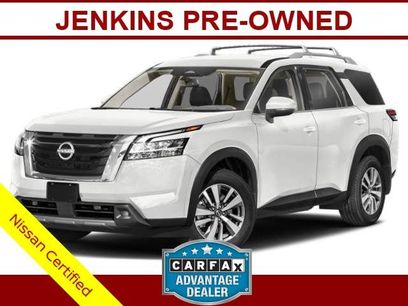 Certified 2022 Nissan Pathfinder SL