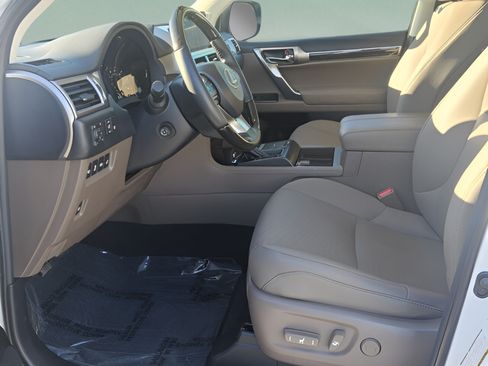 Certified 2023 Lexus GX 460 Premium AWD/4WD image 10
