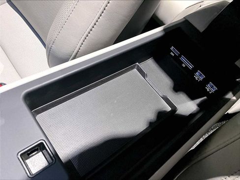 Used 2021 Porsche 911 Carrera S image 29