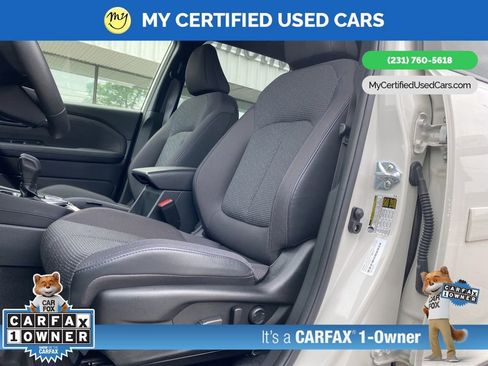 Used 2025 Subaru Forester Premium AWD/4WD image 12