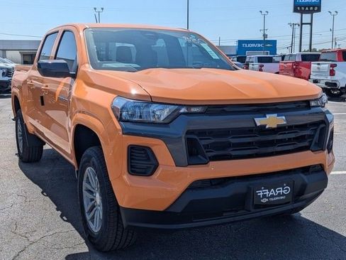 New 2025 Chevrolet Colorado LT w/ Advanced Trailering Package image 1