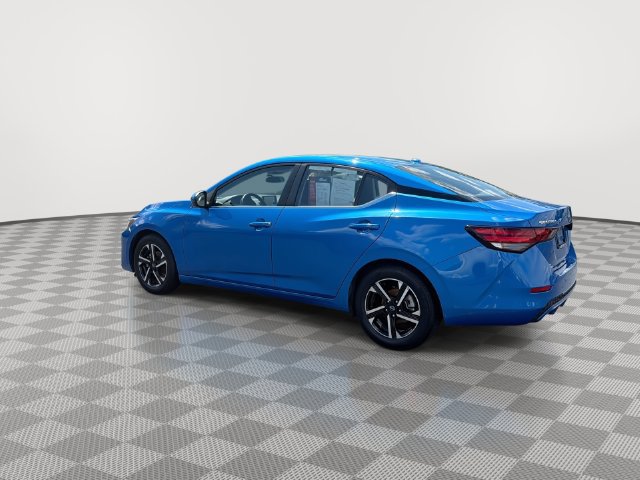 Used 2024 Nissan Sentra SV FWD image 8
