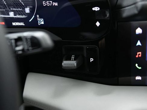 New 2026 Porsche Taycan 4S image 25