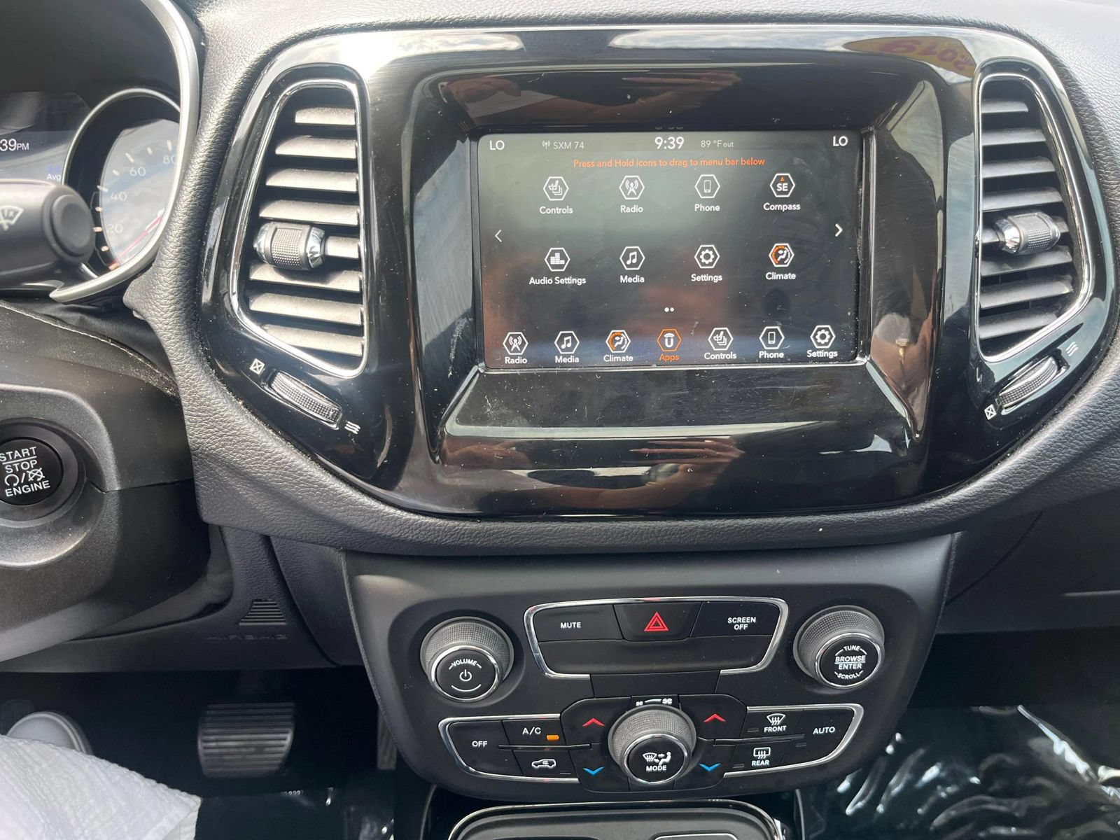 Used 2019 Jeep Compass Latitude AWD/4WD image 19