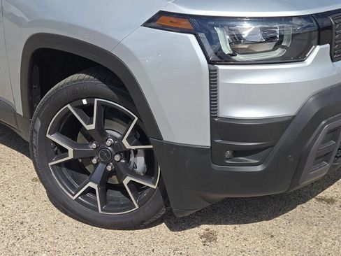 New 2026 Jeep Cherokee Overland w/ Advanced Pro Tech Group AWD/4WD image 5