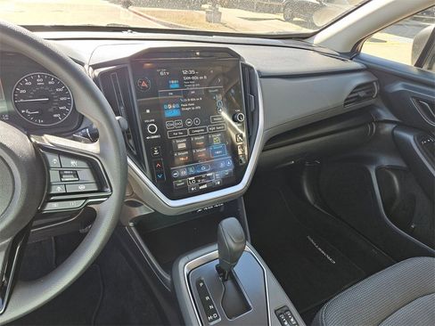 Used 2024 Subaru Crosstrek 2.0i Premium image 20