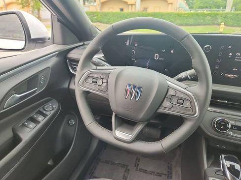 New 2026 Buick Envista Preferred w/ Convenience I Package FWD image 15