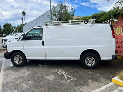 Used 2013 Chevrolet Express 2500 w/ Power Package RWD image 8
