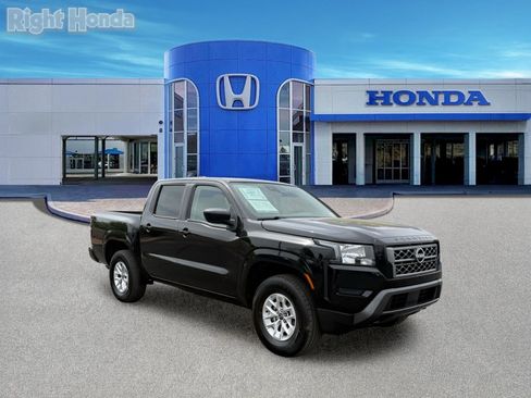 Used 2024 Nissan Frontier SV image 10