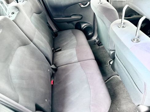 Used 2010 Honda Fit Sport image 19