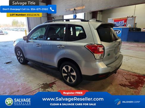 Used 2017 Subaru Forester 2.5i Premium image 3