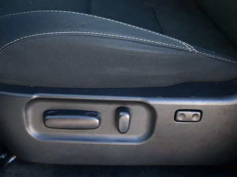 Used 2023 Toyota Tacoma 4x4 Double Cab image 16