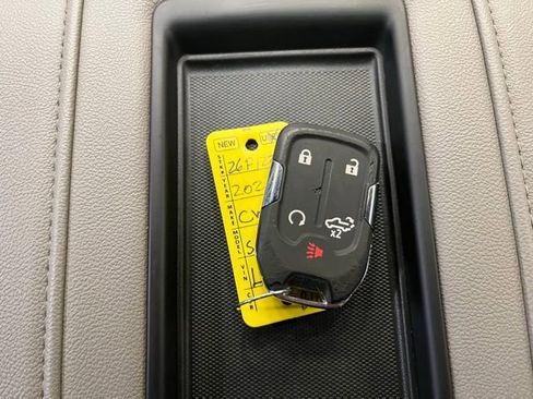 Used 2020 Chevrolet Silverado 1500 LTZ w/ LTZ Plus Package image 30