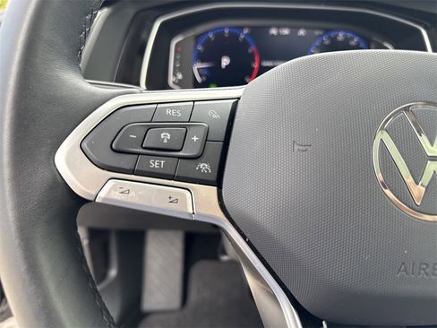 Used 2024 Volkswagen Jetta SEL image 23