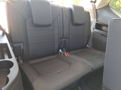 New 2026 Volkswagen Atlas SEL AWD/4WD image 12