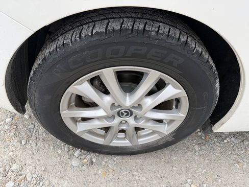 Used 2014 MAZDA MAZDA3 i Grand Touring FWD image 9