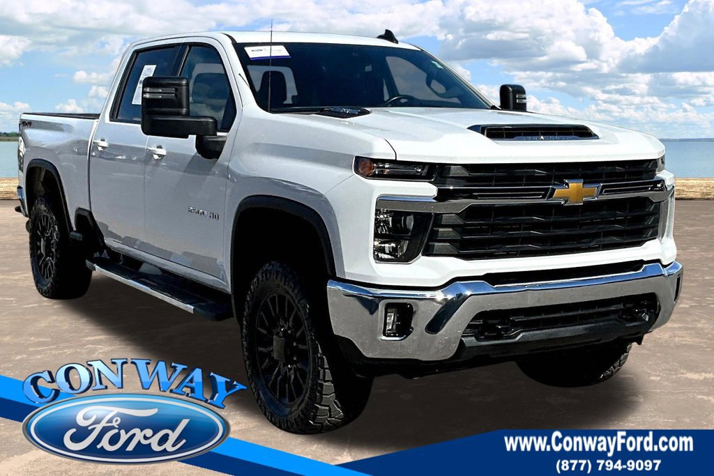 Used 2025 Chevrolet Silverado 2500 LT w/ Convenience Package AWD/4WD image 1