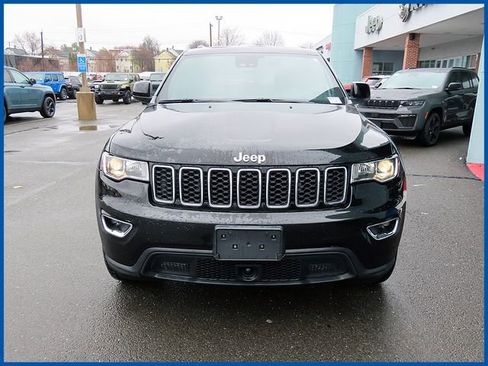Certified 2021 Jeep Grand Cherokee Laredo X AWD/4WD image 2