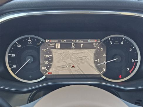 Used 2022 Jaguar F-PACE S image 18