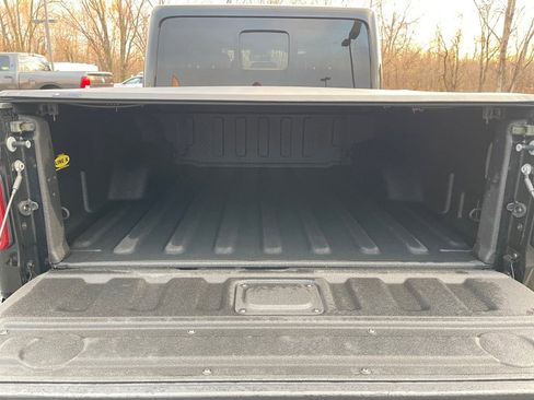 Used 2021 Jeep Gladiator Rubicon image 17