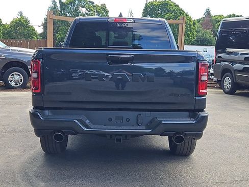 New 2026 RAM 1500 Big Horn AWD/4WD image 6