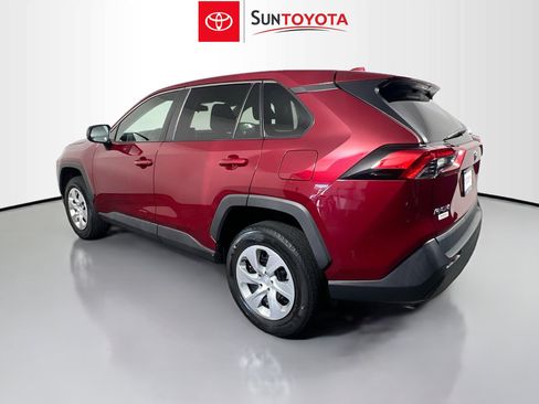 Used 2024 Toyota RAV4 LE image 6
