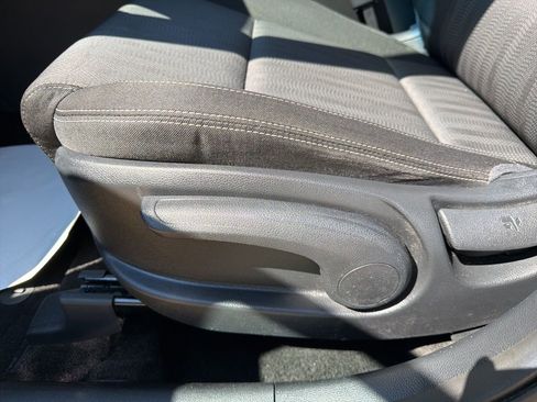 Used 2020 Kia Sportage LX image 10