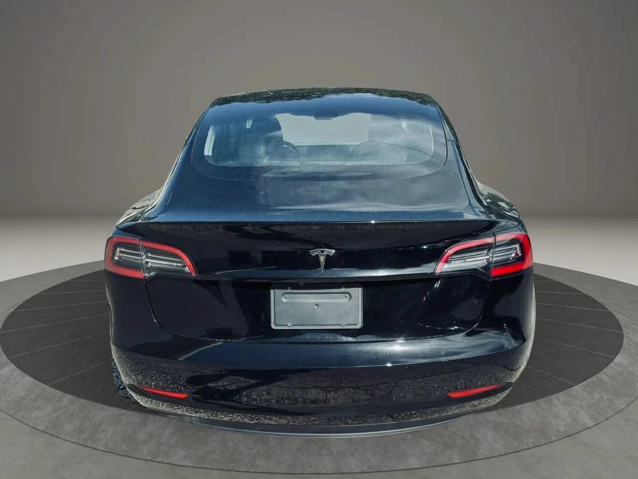 Used 2019 Tesla Model 3 Standard Range RWD image 4
