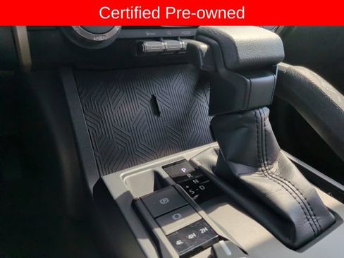 Certified 2026 Toyota Tacoma SR5 AWD/4WD image 19
